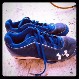 under armor blue softball baseball cleats